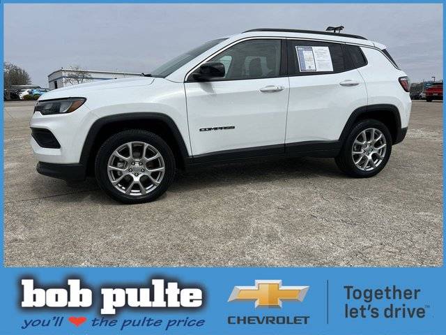 2022 Jeep Compass Latitude Lux 4WD photo