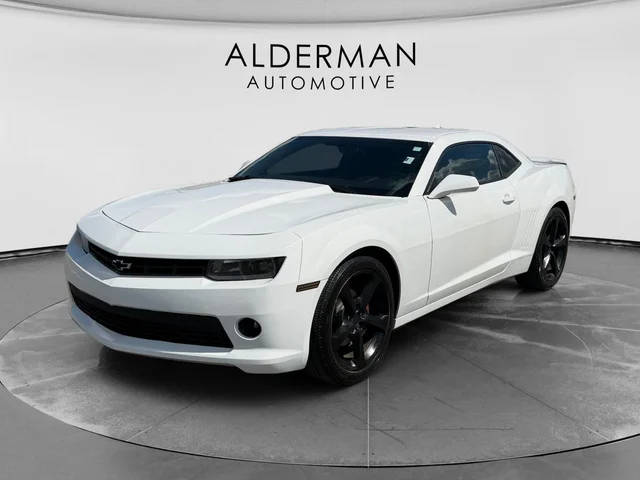 2015 Chevrolet Camaro LT RWD photo