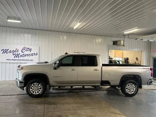 2022 Chevrolet Silverado 2500HD LT 4WD photo