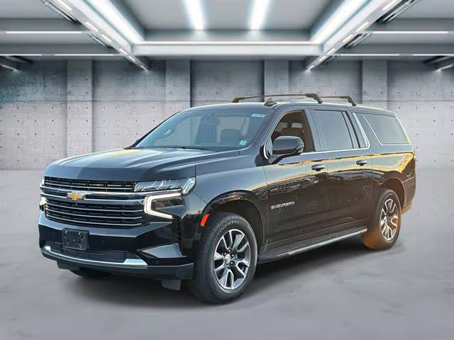 2022 Chevrolet Suburban LT 4WD photo