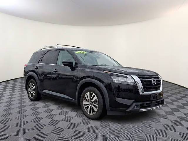 2022 Nissan Pathfinder SL 4WD photo