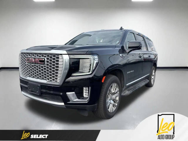 2022 GMC Yukon XL Denali 4WD photo