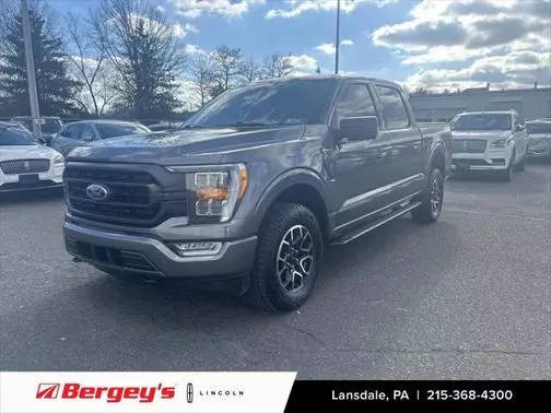 2022 Ford F-150 XLT 4WD photo