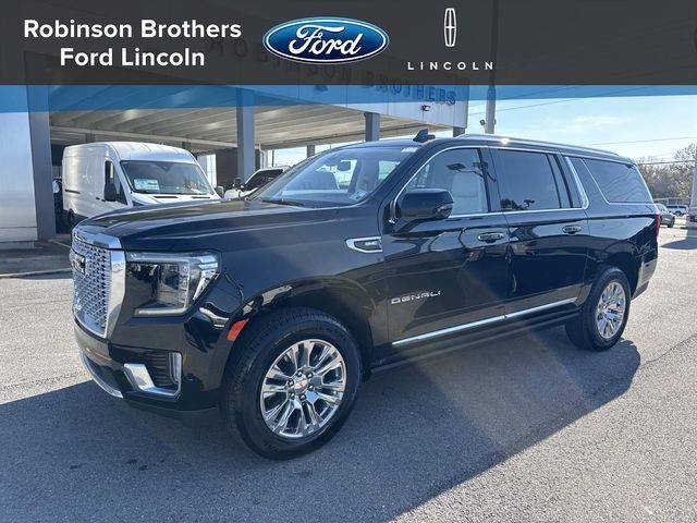 2022 GMC Yukon XL Denali RWD photo