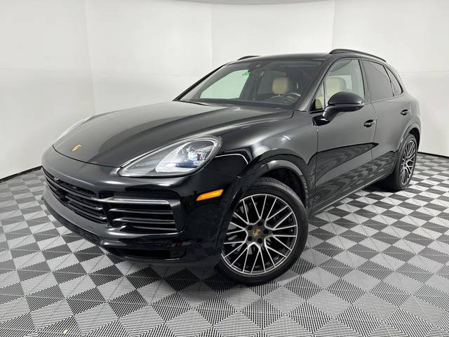 2022 Porsche Cayenne  AWD photo