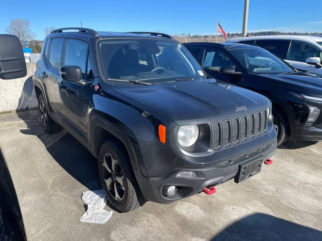 2022 Jeep Renegade Trailhawk 4WD photo