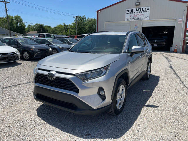 2019 Toyota RAV4 XLE AWD photo
