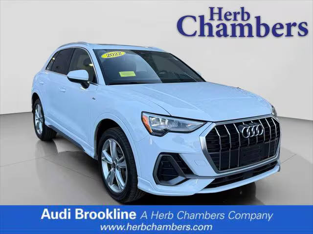 2022 Audi Q3 S line Premium AWD photo