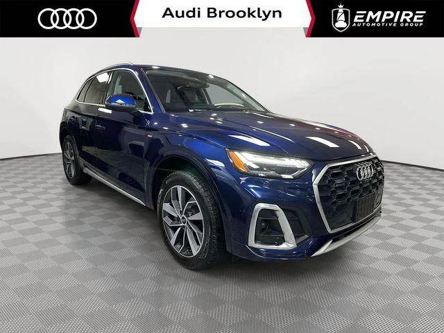 2022 Audi Q3 S line Premium Plus AWD photo
