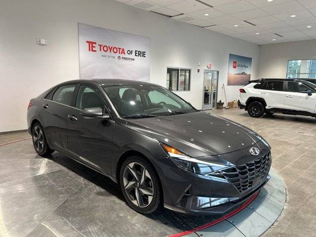 2023 Hyundai Elantra Limited FWD photo