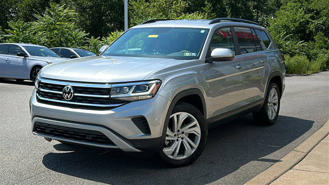 2022 Volkswagen Atlas 3.6L V6 SE w/Technology AWD photo