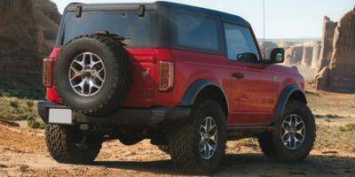 2022 Ford Bronco 2 Door Outer Banks 4WD photo