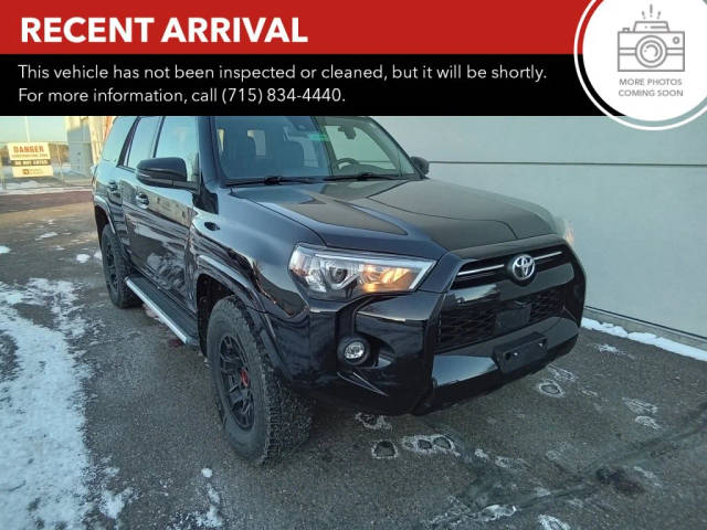 2022 Toyota 4Runner SR5 Premium 4WD photo