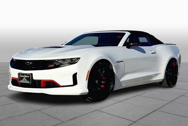 2022 Chevrolet Camaro LT1 RWD photo