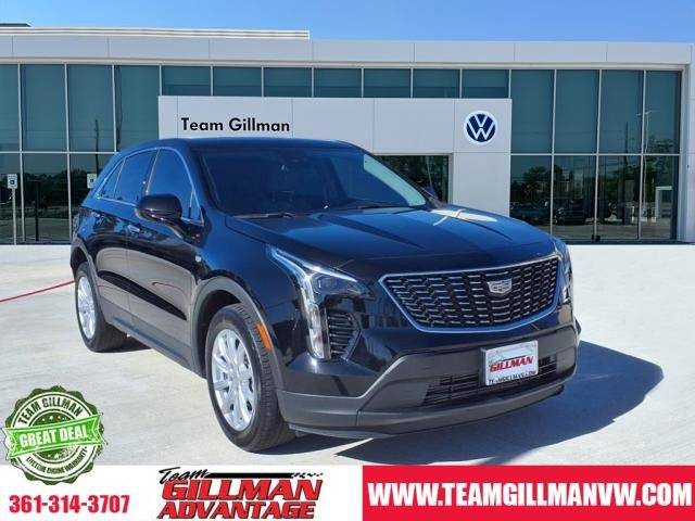 2022 Cadillac XT4 FWD Luxury FWD photo