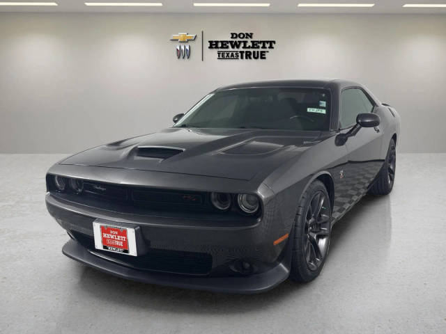 2022 Dodge Challenger R/T Scat Pack RWD photo
