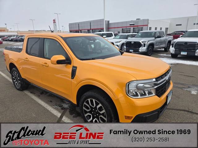 2022 Ford Maverick LARIAT AWD photo