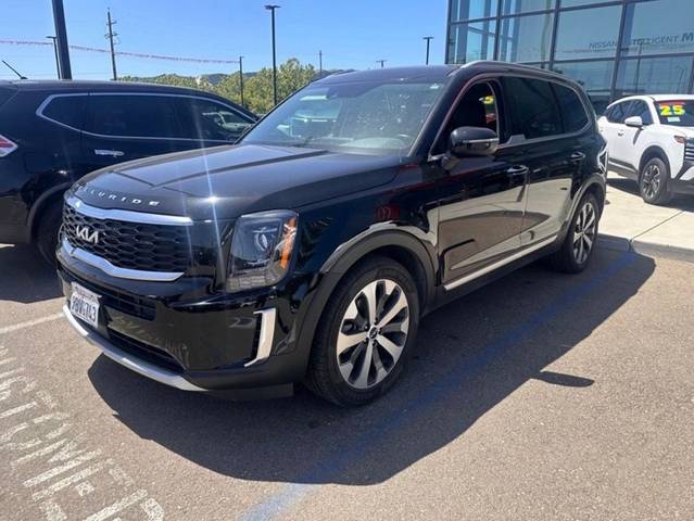 2022 Kia Telluride S AWD photo
