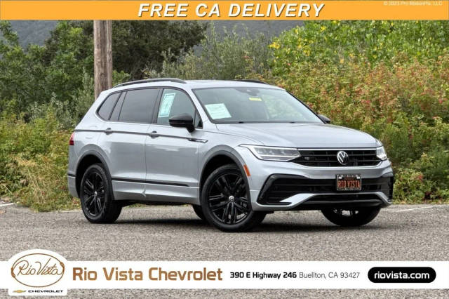 2022 Volkswagen Tiguan SE R-Line Black AWD photo