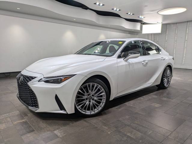 2022 Lexus IS IS 300 AWD photo