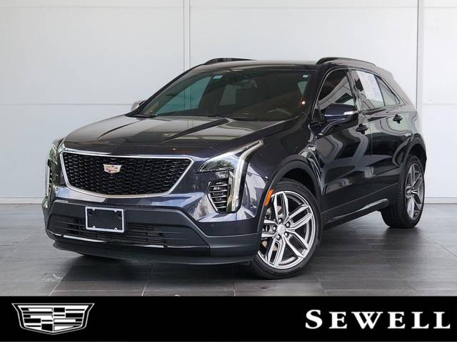 2022 Cadillac XT4 FWD Sport FWD photo