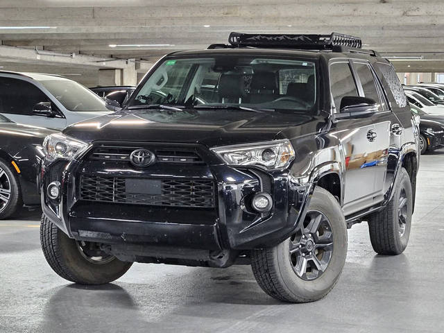 2022 Toyota 4Runner SR5 Premium RWD photo