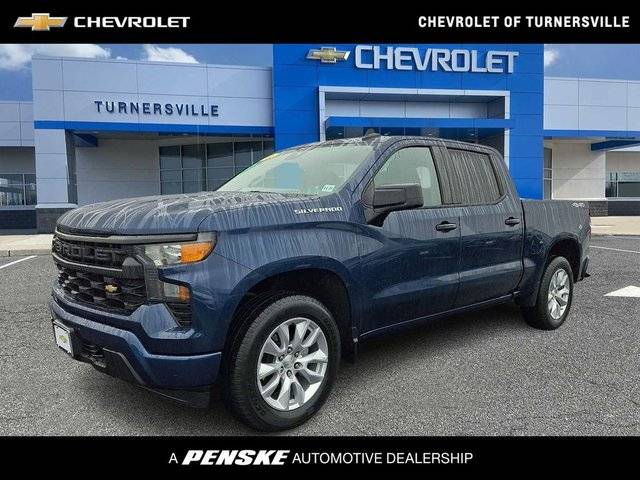 2022 Chevrolet Silverado 1500 Custom 4WD photo