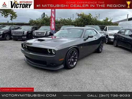 2022 Dodge Challenger R/T Scat Pack RWD photo