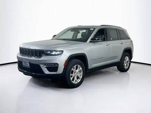 2022 Jeep Grand Cherokee Limited 4WD photo