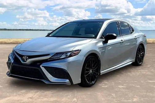 2022 Toyota Camry XSE FWD photo