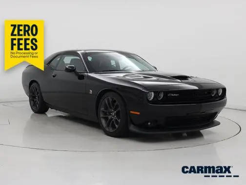 2022 Dodge Challenger R/T Scat Pack RWD photo