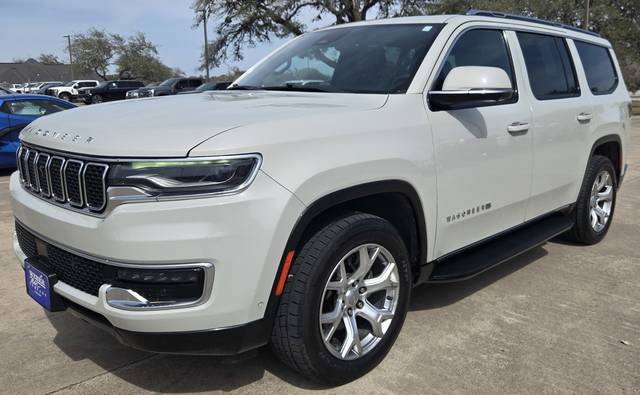 2022 Jeep Wagoneer Series I 4WD photo