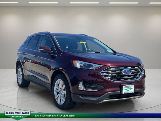 2022 Ford Edge Titanium AWD photo