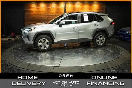 2022 Toyota RAV4 XLE FWD photo