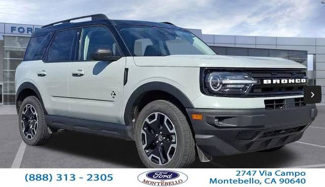2022 Ford Bronco Sport Outer Banks 4WD photo