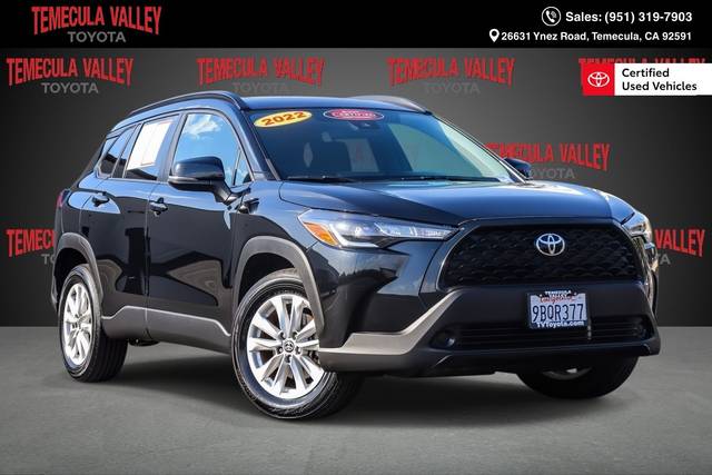 2022 Toyota Corolla Cross LE FWD photo