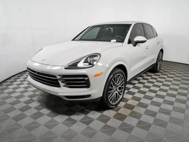2022 Porsche Cayenne Platinum Edition AWD photo