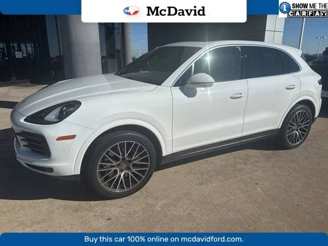 2022 Porsche Cayenne  AWD photo