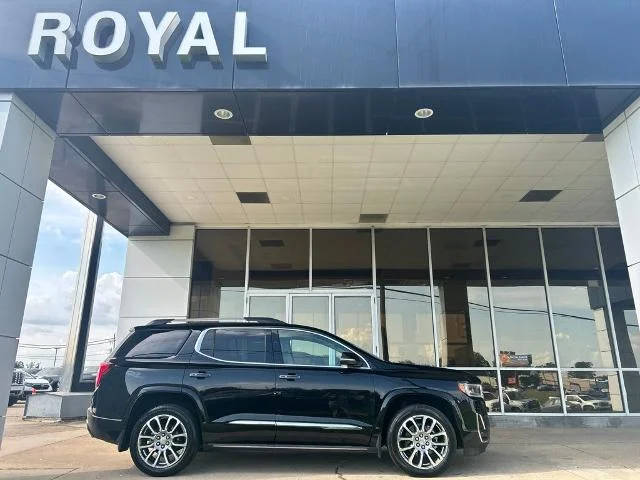 2022 GMC Acadia Denali FWD photo