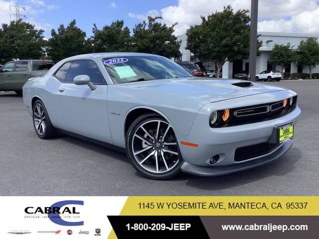 2022 Dodge Challenger R/T RWD photo