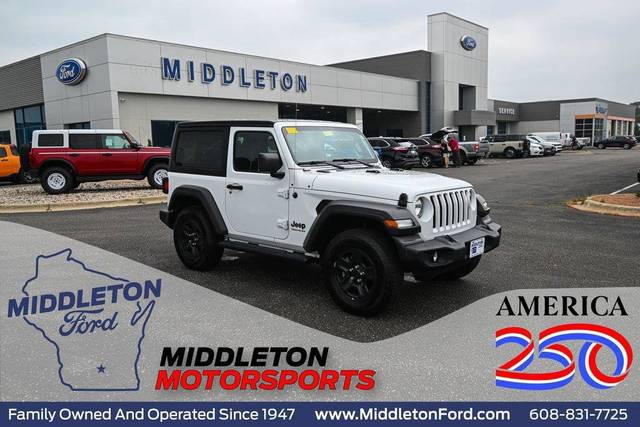 2022 Jeep Wrangler Sport 4WD photo