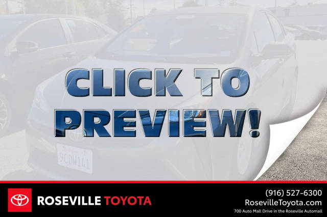 2020 Toyota Prius LE FWD photo