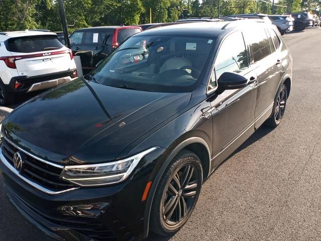 2022 Volkswagen Tiguan SE R-Line Black AWD photo