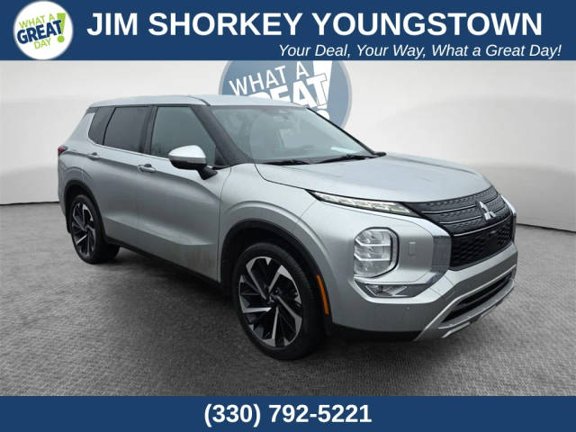 2022 Mitsubishi Outlander SE 4WD photo