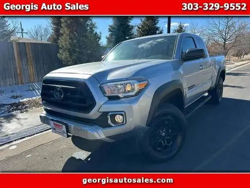 2022 Toyota Tacoma SR 4WD photo
