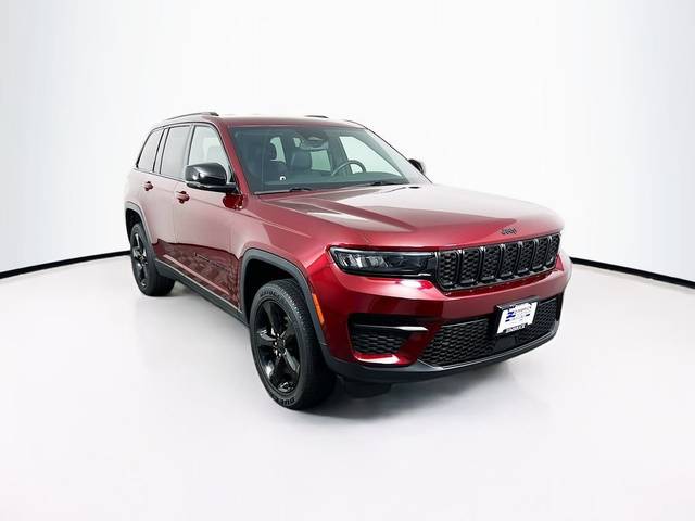 2022 Jeep Grand Cherokee Altitude 4WD photo