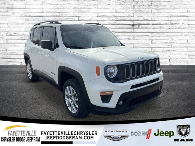 2022 Jeep Renegade Latitude 4WD photo