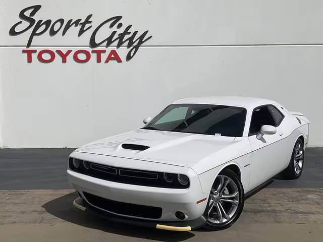 2022 Dodge Challenger R/T RWD photo
