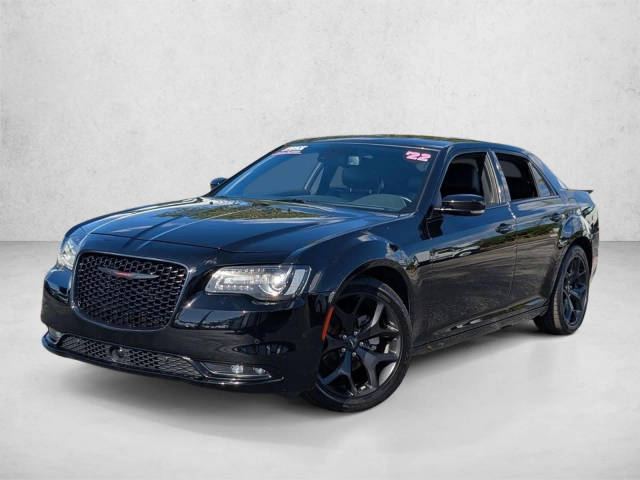 2022 Chrysler 300 300S RWD photo