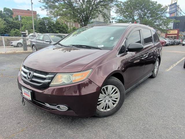 2015 Honda Odyssey LX FWD photo